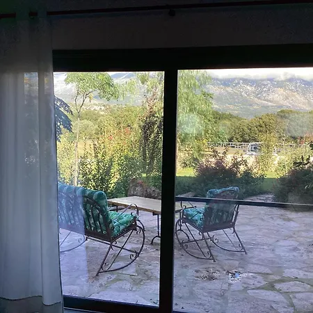 Semesterbostad Aetheria Kefalonia Dhorizáta