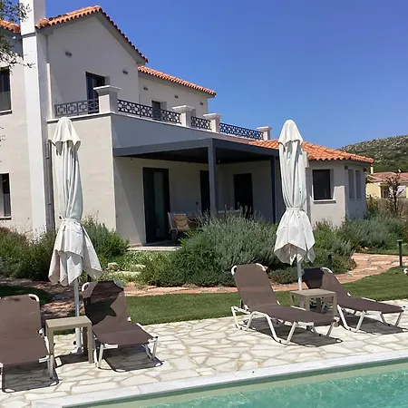 Aetheria Kefalonia بيت للعطل